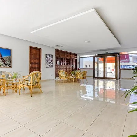 Apartman Ocean View Arenas Negras, Newly Renovated