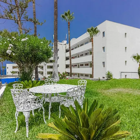 Ocean View Arenas Negras, Newly Renovated Apartman