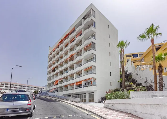 Ocean View Arenas Negras, Newly Renovated דירה *