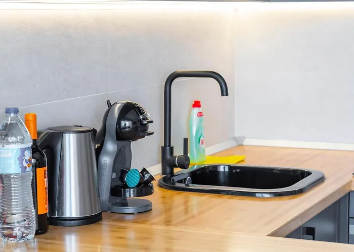 Apartment Ocean View Arenas Negras, Newly Renovated *